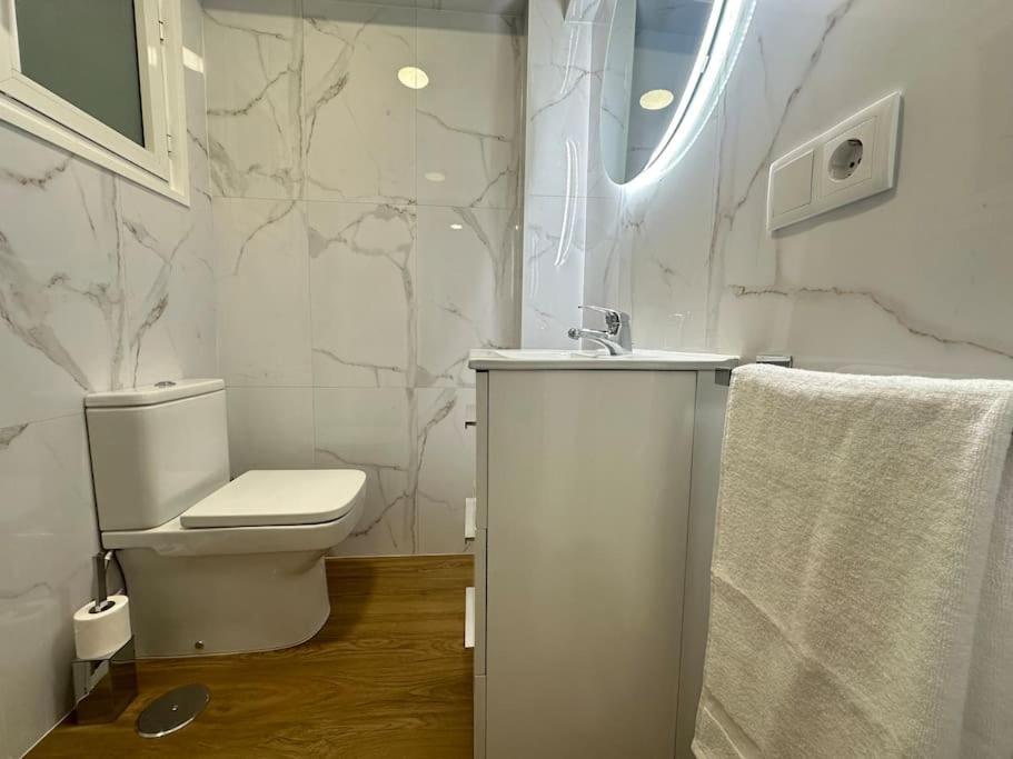 Apartament Arte Y Nuevo En El Centro Vigo Zewnętrze zdjęcie